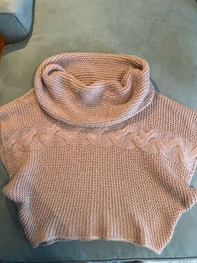 Nine West Vintage America Jeans Dusty Rose Cable-Knit Turtleneck Sweater Poncho